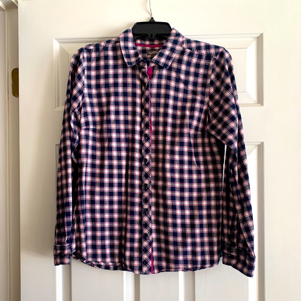 Women’s Eddie Bauer shirt